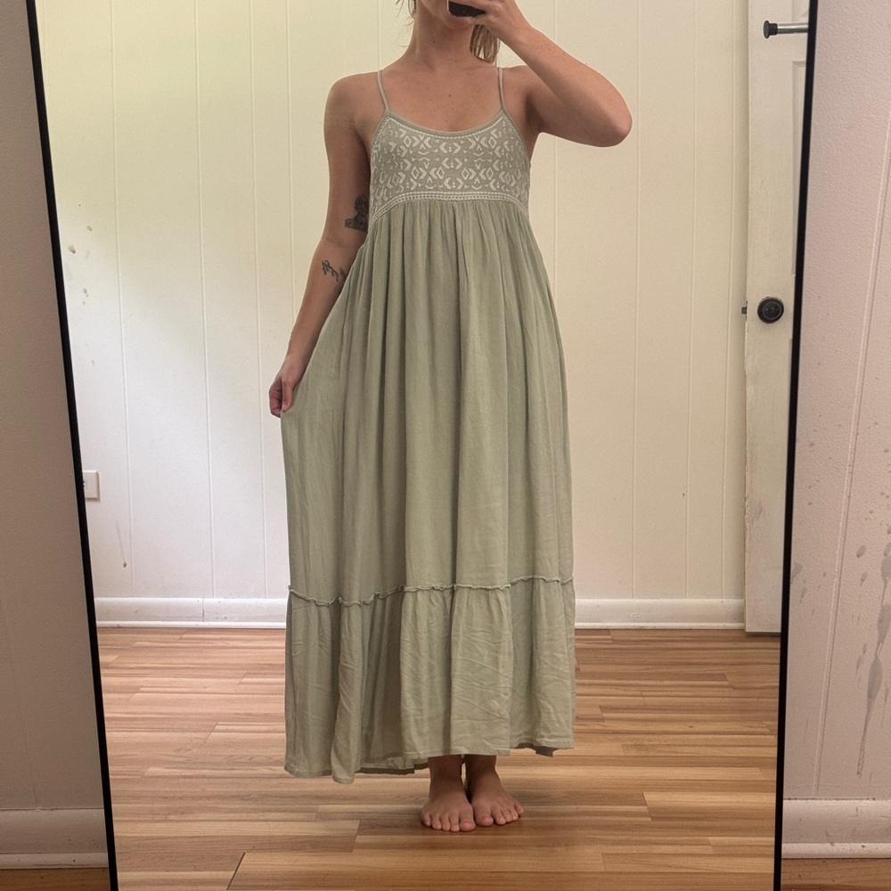 Beachy Sage Green Maxi Dress